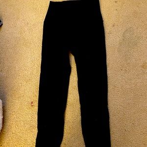 Lululemon cropped align pants